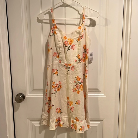 Old Navy Floral Cami Dress (NWT)* - Picture 5 of 10
